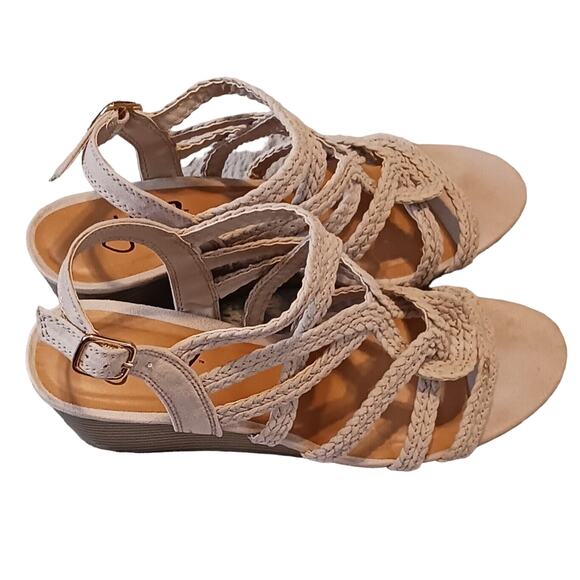 Y NOT? Braided Beige wedge sandals size 8.5 Dressy Strappy Sandles Barely EUC - Picture 2 of 9